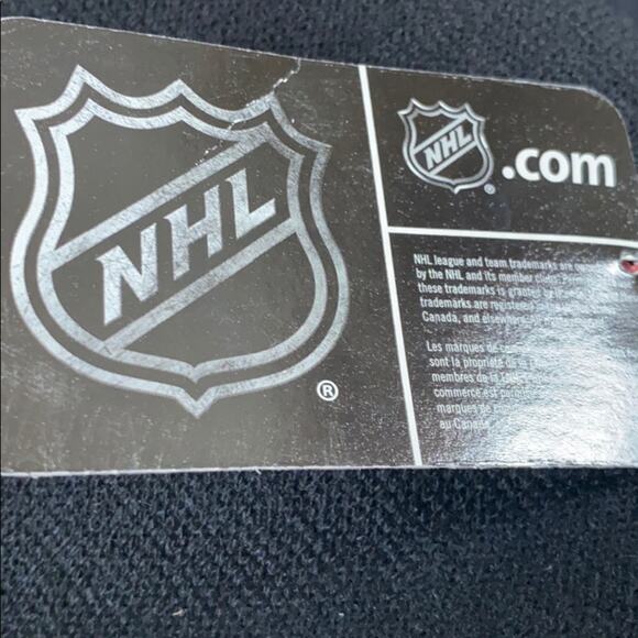 NHL Pittsburgh Penguins scarf - Picture 7 of 10